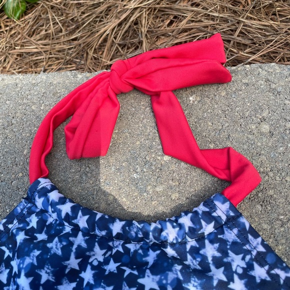 MOSSIMO TWO PIECE - Picture 2 of 8